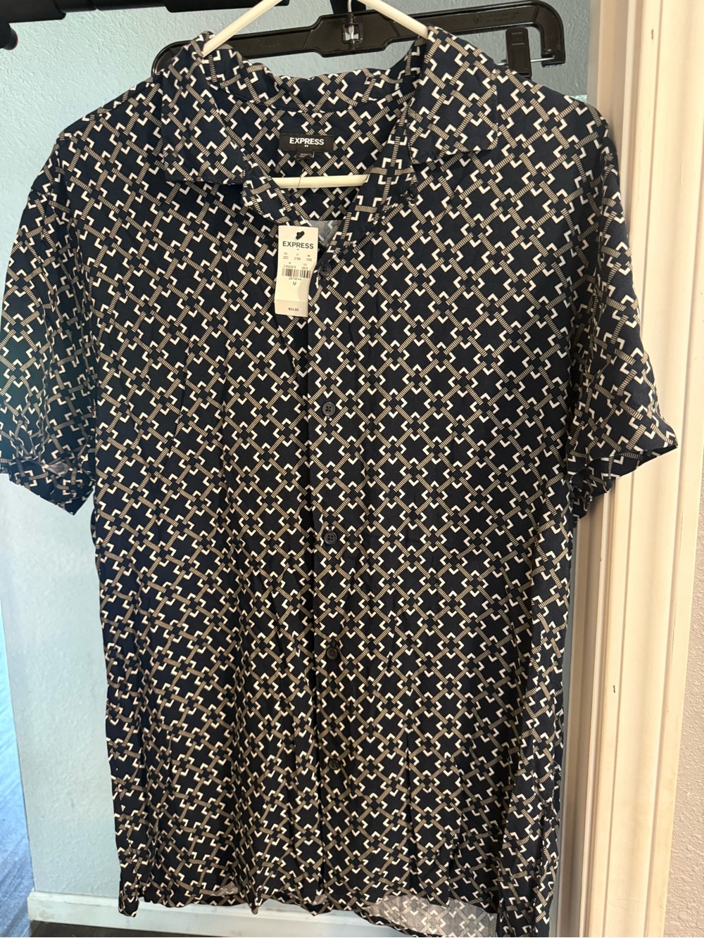 Express Men’s Navy and White Geometric Short Sleeve Dress Shirt